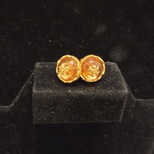 Tory Burch Amber Glass and Gold Logo Roxanne Circle Stud Earrings